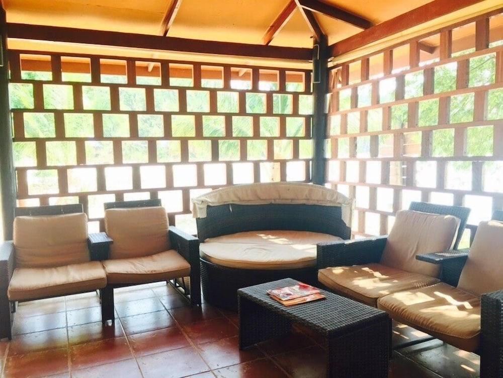 Koh Talu Island Station touristique 3*