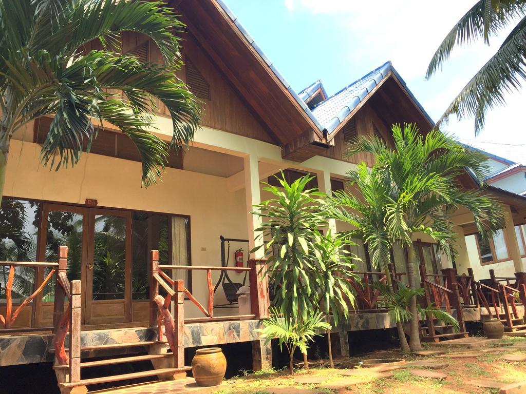 渡假村 Koh Talu Island 3*
